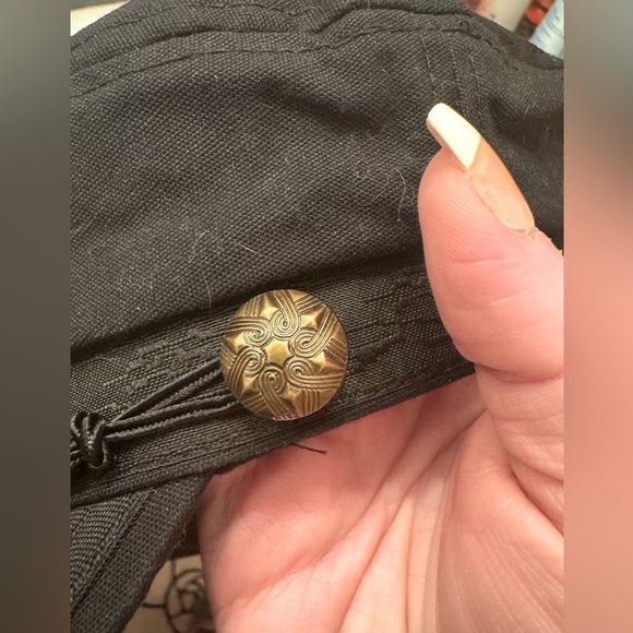 EPOCH BLACK FIDDLERS CAP WITH GOLD BUTTONS & REMOVABLE BRAIDED DETAIL SIZE L./XL - Picture 6 of 11